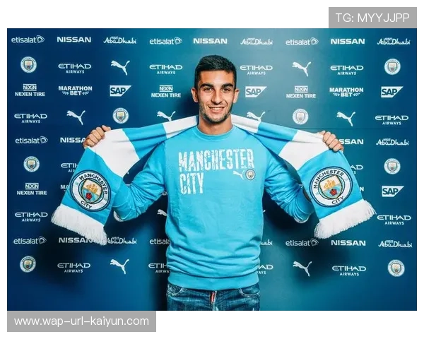 费兰托雷斯头球摆渡造就决定性一刻,巴萨攻势如潮