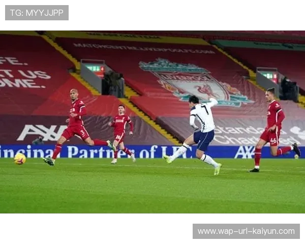 热刺替补上场后带来节奏变化,快速破门改写比分